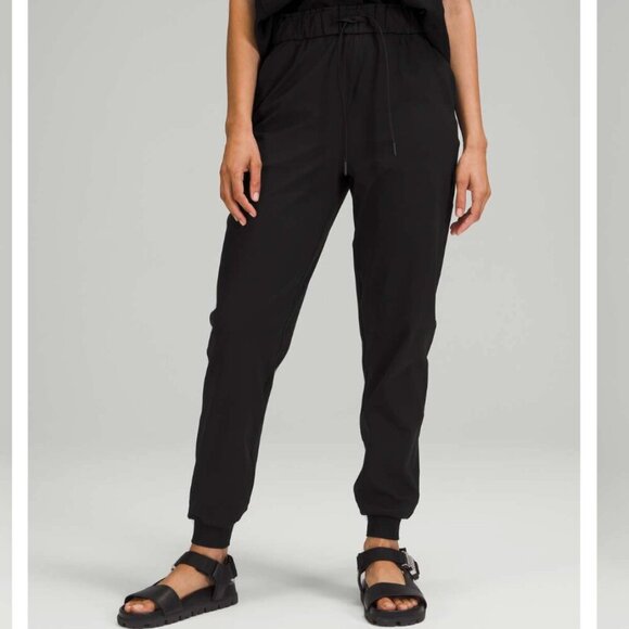 Lululemon Stretch High-Rise Jogger Black Size 4 - Picture 1 of 7